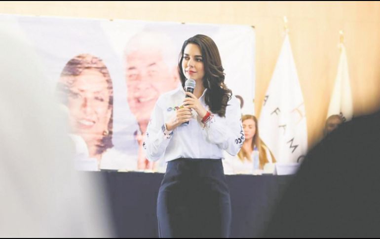 La candidata de Fuerza y Corazón por México expuso su plan de seguridad en una reunión con muebleros de Ocotlán. ESPECIAL