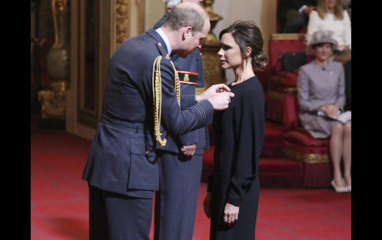 La famosa declara que recibir el galardón del duque de Cambridge había sido 'un auténtico placer y un honor'. AP / Y. Mok