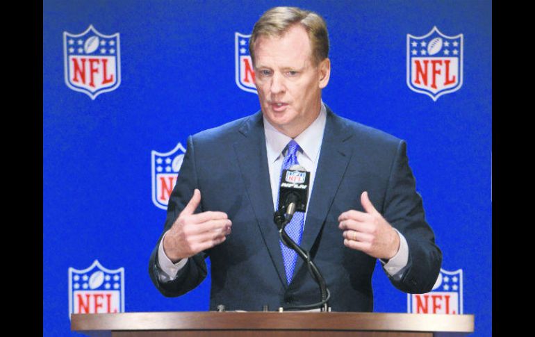 Roger Goodell. El comisionado de la NFL habla durante una conferencia de prensa en donde detalla los cambios aprobados. AP /