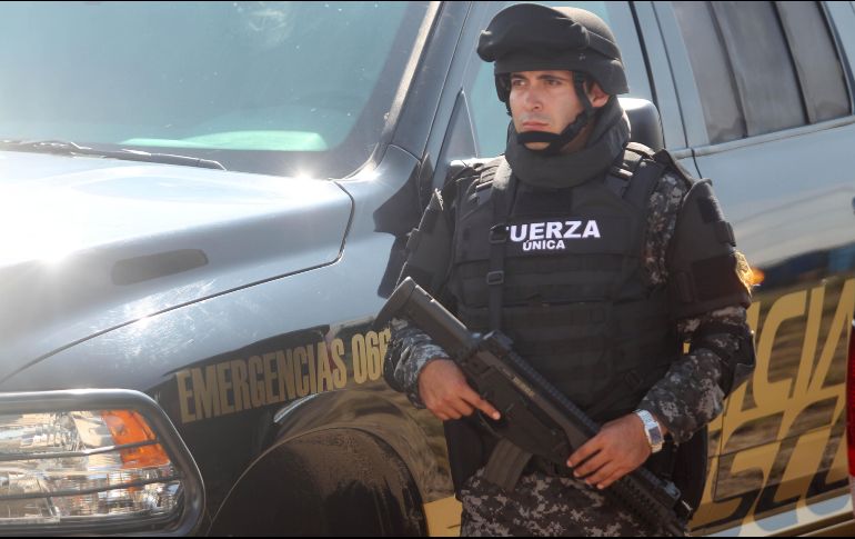 Personal de la Fuerza Única se encuentra en el lugar para salvaguardar la integridad de los ciudadanos. EL INFORMADOR / ARCHIVO
