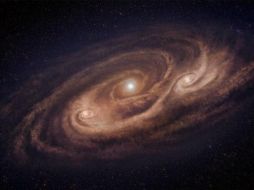 Se piensa que este tipo de galaxias son las antecesoras de las elípticas, así, el hallazgo ayuda a entender la formación y evolución de estas agrupaciones. TWITTER / @ALMAObs_esp