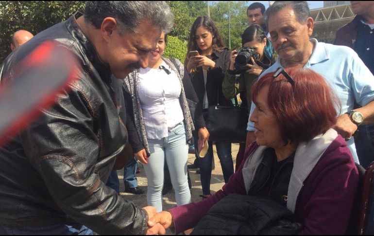 Lomelí acudió a Expo Guadalajara donde estaba programada la visita del Presidente este domingo. TWITTER / @DrCarlosLomeli