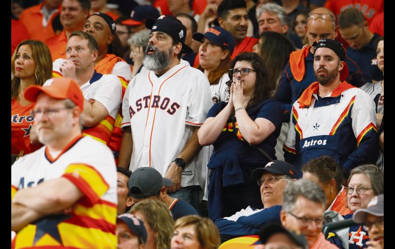 Con cada batazo kilométrico, las ilusiones de los fans de los Astros que se dieron cita al Minute Maid Park se fueron diluyendo. AFP / M. Slocum