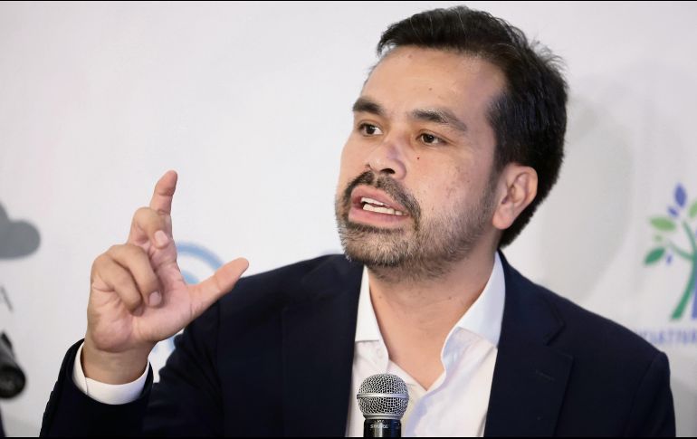 El candidato presidencial del opositor Movimiento Ciudadano, Jorge Álvarez Máynez, acusa al PRI de robar su canción. EFE