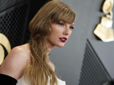 En medio de las regrabaciones de sus álbumes antiguos, Taylor Swift lanzará un álbum inédito titulado "The Tortured Poets Department". AP/ Jordan Strauss