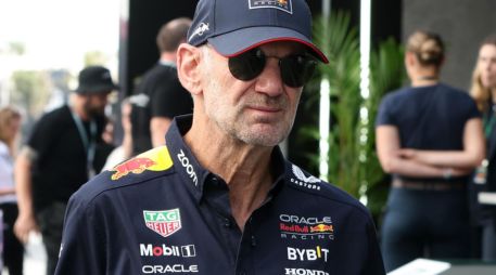 Desde que se unió a Red Bull Racing en 2006, el liderazgo de Adrian Newey ha sido fundamental para que el equipo y el grupo consiguieran siete títulos del campeonato de pilotos de F1 y seis de constructores. EFE / ARCHIVO