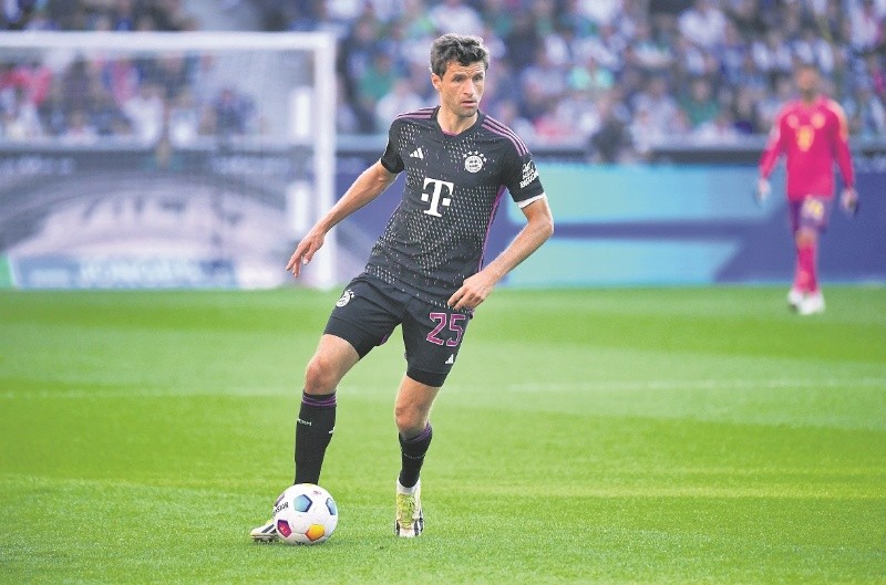 Thomas Muller. El histórico jugador del Bayern busca volver a marcar la diferencia en un duelo clave para la temporada de su equipo. AFP/U. Kraft