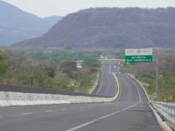 Por la autopista Jala-Compostela circulan a diario 6 mil 400 vehículos. ESPECIAL