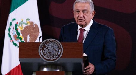 Aunque López Obrador no detalló la identidad del detenido, se le señala de no respetar los protocolos de adiestramiento y enviar a los cadetes al Pacífico pese al peligro del mar. EFE / Presidencia de México