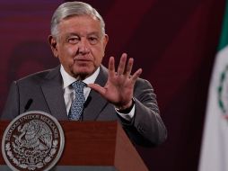 López Obrador comentó que la postura ante los migrantes por parte de Greg Abbott, se ha regulado. SUN/ARCHIVO