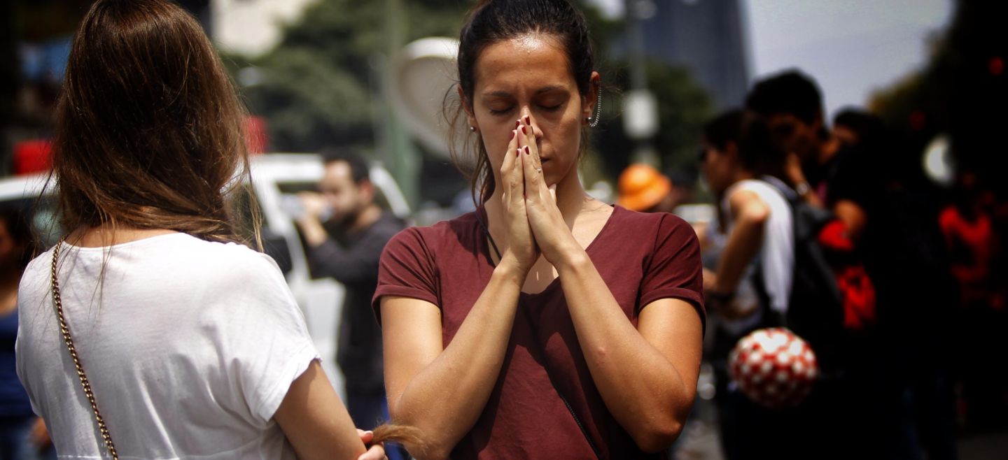 Asciende a 225 la cifra preliminar de fallecidos por el terremoto en México.