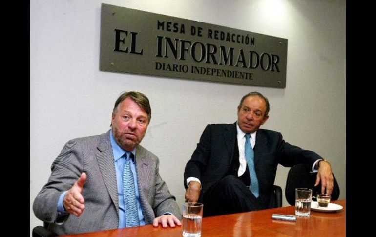Jorge G. Castañeda y Héctor Aguilar Camín plantean abrir la economía a la inversión y a la competencia. E. BARRERA  /