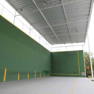 Frontones de la Unidad Revoución, en remodelación