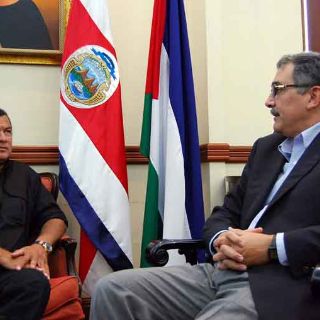 Steven Seagal interesado en entrenar a grupos policiales de Costa Rica