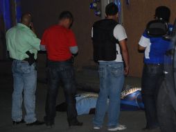 Los 'paquetes' se encontraban tirados en la calle y cada uno tenía una cartulina blanca con un mensaje. O. RUVALCABA  /