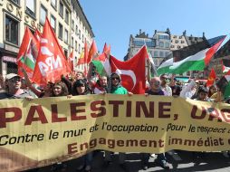 En Estrasburgo, Francia, manifestantes propalestinos marchan contra el asalto israelí a la Flotilla de la Libertad. EFE  /
