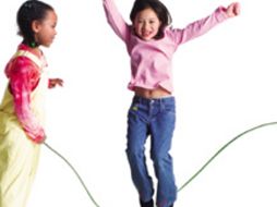 La actividad física que realizan los niños y jóvenes es cada vez más pobre. ESPECIAL  /