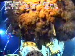 British Petroleum informó que la compañía ha logrado recuperar 10 mil barriles de crudo diarios de el derrame en el Golfo de México. AP  /