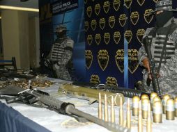 Armamento y materiales decomisados durante el operativo. O. RUVALCABA Y M. PATIÑO  /