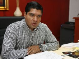 ''El Congreso debe actuar con reciprocidad diplomática'' ahora que es de mayoría priista, advierte Carlos Corona. M. FREYRÍA  /