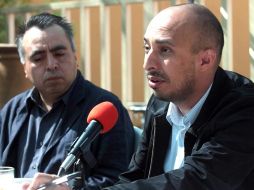 Juan Martín Pérez García (izquierda) y Alfonso García dan a conocer las cifras negativas. EL UNIVERSAL  /