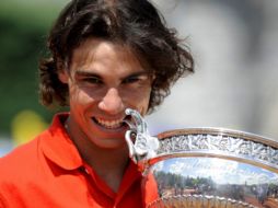 Rafael Nadal sigue haciendo historia en el tenis. EFE  /