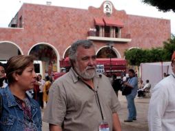 En la caravana participa Alejandro Encinas, coordinador de la fracción del PRD en la Cámara de Diputados. EL UNIVERSAL  /