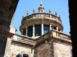 La exposición de Martha Pacheco y la intervención de Daniel Buren están sujetas a la obtención de recursos. ARCHIVO  /