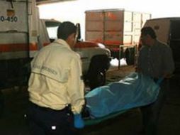 El cadáver ya fue transportado a la morgue del SEMEFO. ARCHIVO  /