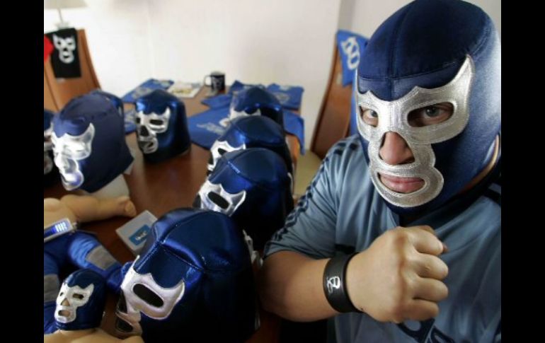 Blue Demon Jr prepara su debut en el cine. EL UNIVERSAL  /