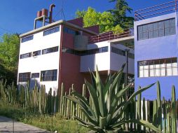 Las 66 obras y documentos procedentes de 11 instituciones se exponen en el Museo Casa Estudio Diego Rivera y Frida Kahlo. ESPECIAL  /