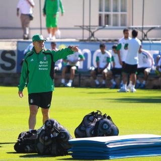 El ‘‘Tri’’ debuta ante medio mundo