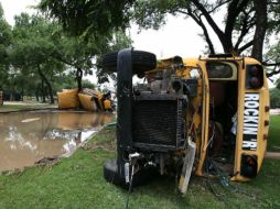 Los ríos han crecido debido a la lluvias provocando muertes y daños materiales en varios estados de la unión americana. AP  /