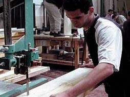 La cifra publicada el viernes por el instituto de estadísticas desafió los cálculos de los analistas. ESPECIAL  /