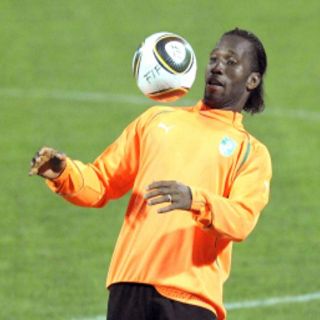 Drobga no entrena con Costa de Marfil