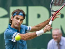 Roger Federer se disputará el título ante Lleyton Hewitt en Halle. AP  /