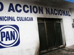 El lanzamiento de una bomba molotov contra las instalaciones del Comité Municipal del PAN, parte de actos vandalicos. EL UNIVERSAL  /