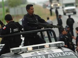 Para amedrentar a rivales, autoridades y sociedad, los delincuentes comenzaron a incursionar en delitos más violentos. ESPECIAL  /