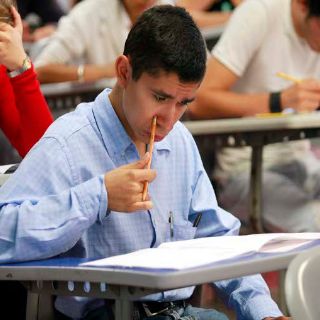 Faltan a examen de admisión casi tres mil aspirantes