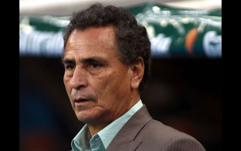 José Luis Real comenzará trabajos con muchas ausencias. MEXSPORT  /