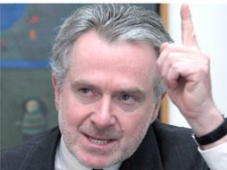 Junto a Santiago Creel también han insinuado ir por la candidatura, Josefina Vázquez Mota y Manuel Espino. NTX  /