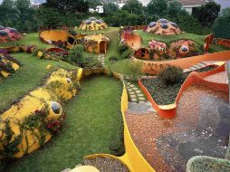 Vista de una de las piezas arquitectónicas de Javier Senosiaín. EFE  /