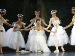 El Ballet de Boston cuenta con más de 30 bailarines. EFE  /