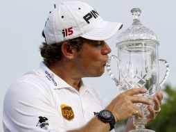 Lee Westwood tuvo que superar al sueco Robert Karlsson y al estadounidense Robert Garrigus en hoyos de desempate. AP  /