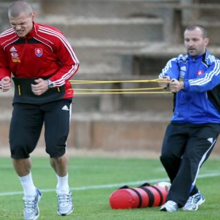 Nueva Zelanda debutará ante Eslovaquia