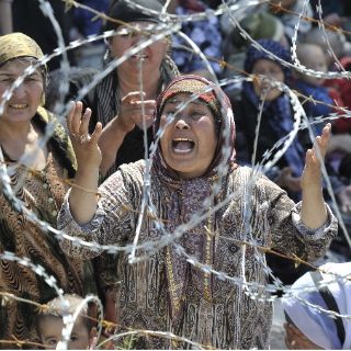 Se agudiza la violencia étnica en Kirguistán