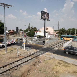 La SCT prevé autorizar uso de derecho de vía aéreo para viaducto