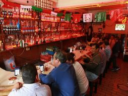 Con las modificaciones a la iniciativa de la “Ley antiborrachos”, el horario para la venta de alcohol será a las 3:30 horas. A. CAMACHO  /