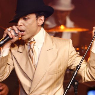 Otorgan a Prince premio por su trayectoria