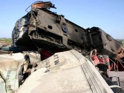 El choque provocó que se incendiaran las locomotoras. EL UNIVERSAL  /